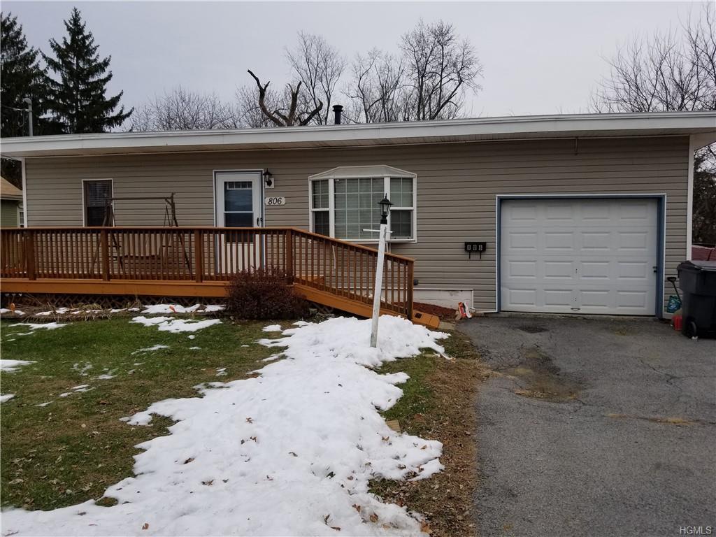 806 Homestead Avenue - Photo 1