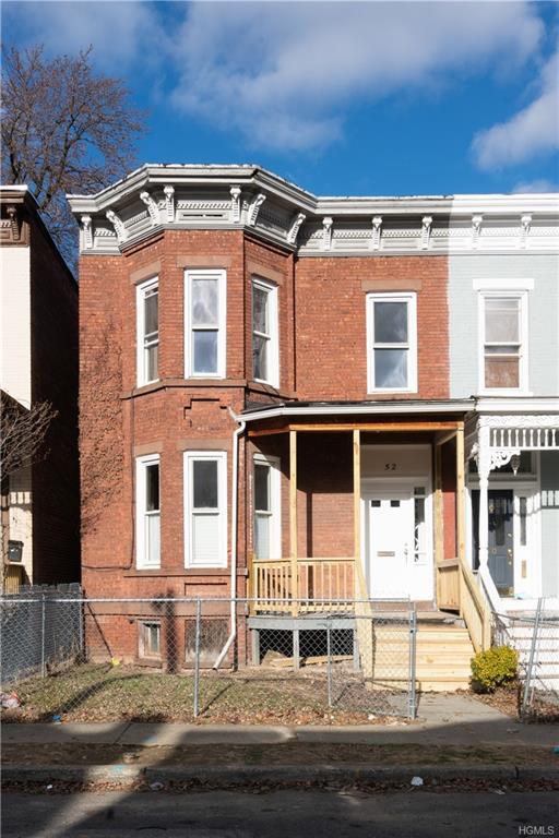 52 Courtney Avenue - Photo 1