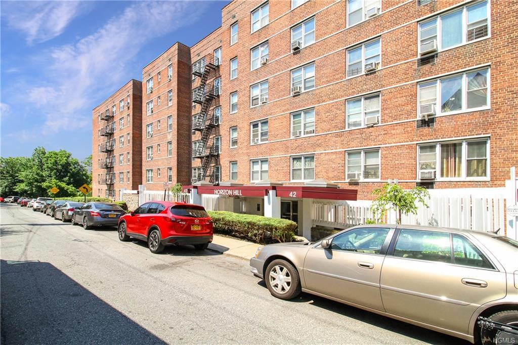 42 Pine Street - Photo 1