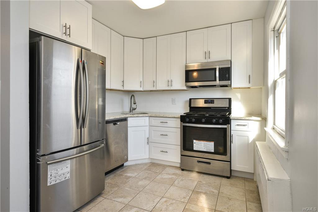 8 Leewood Circle - Photo 1