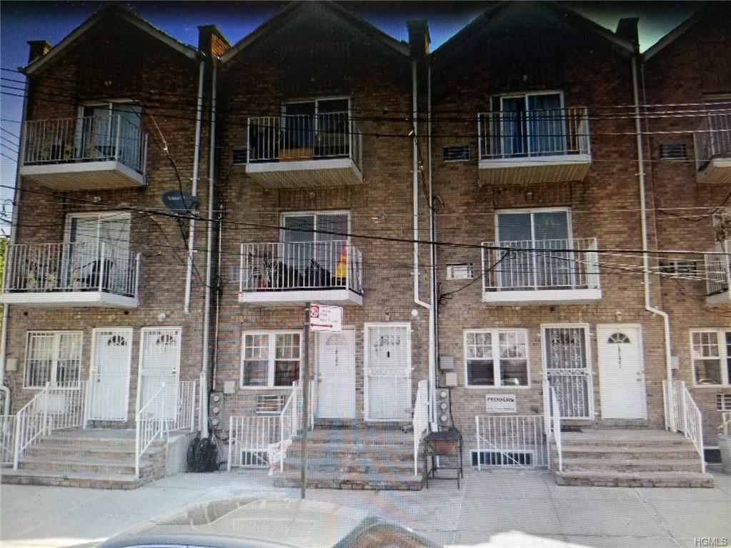 1016A Kelly Street - Photo 1