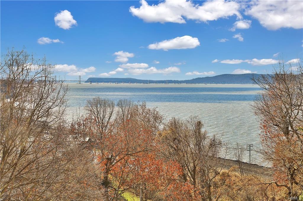 16 Rockledge Avenue - Photo 1