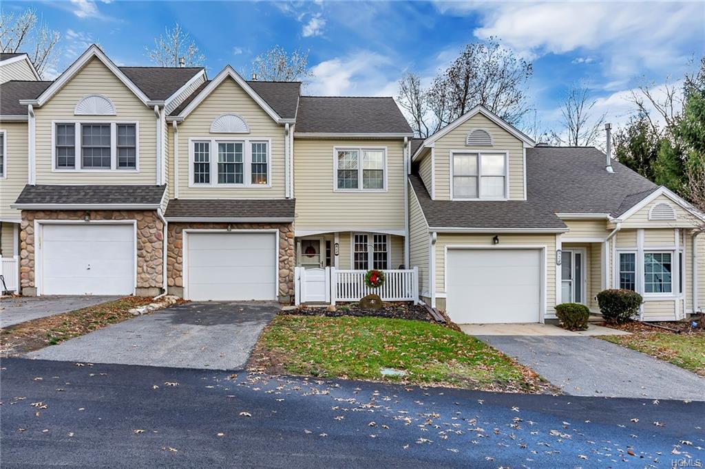 4 Cambridge Court - Photo 1