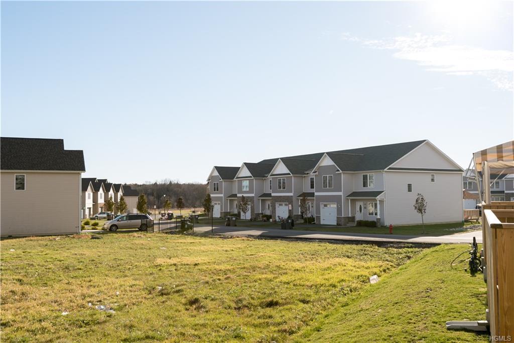 16 Red Oak - Photo 1