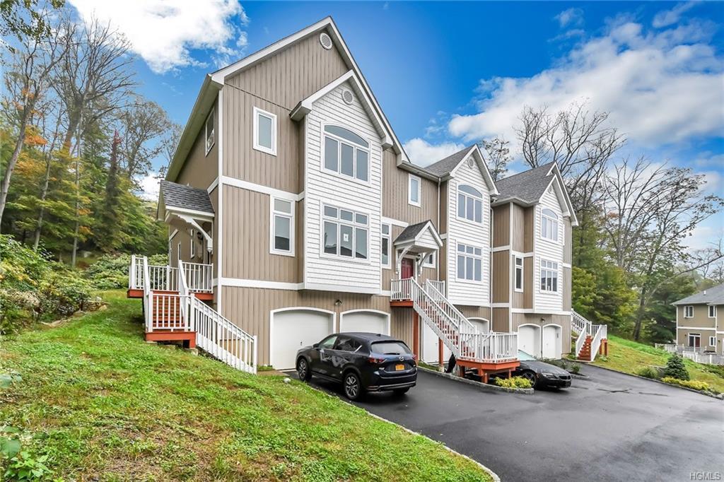 7 Lakeview Drive - Photo 1