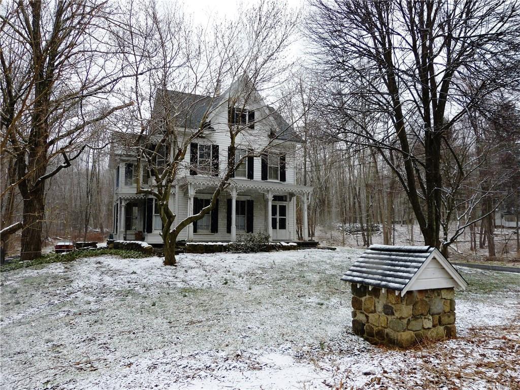 11 Ladentown Road - Photo 1