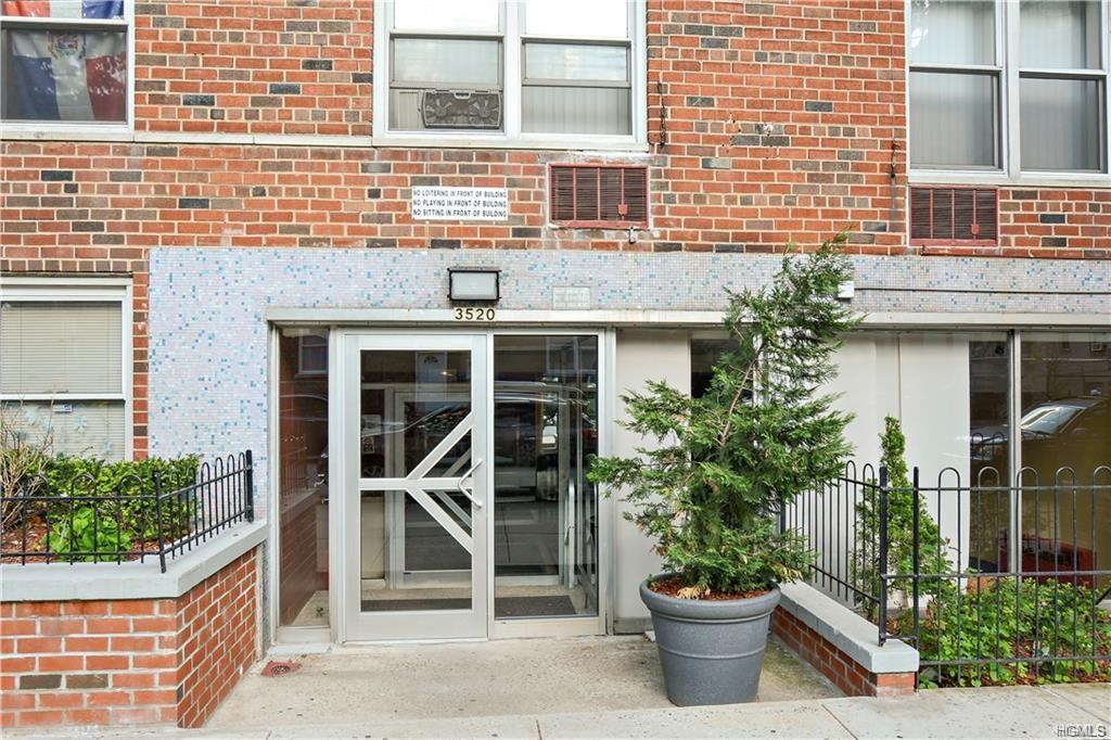 3520 Tryon Avenue - Photo 1