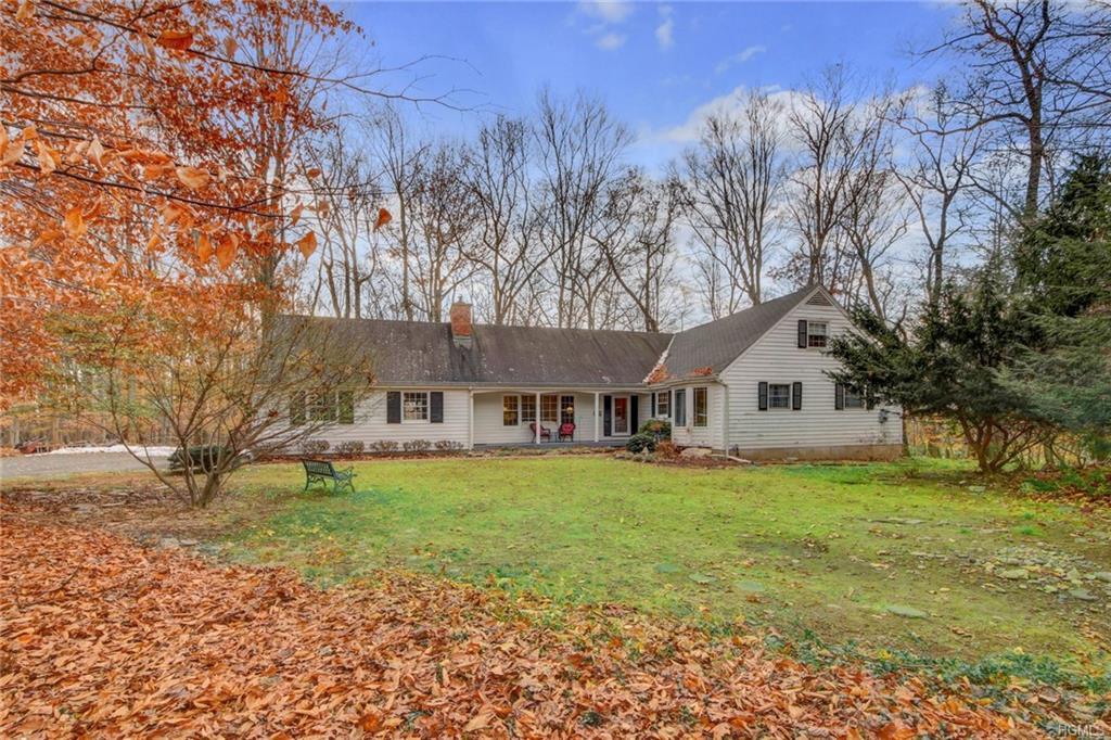 7 Edgebrook Lane - Photo 1