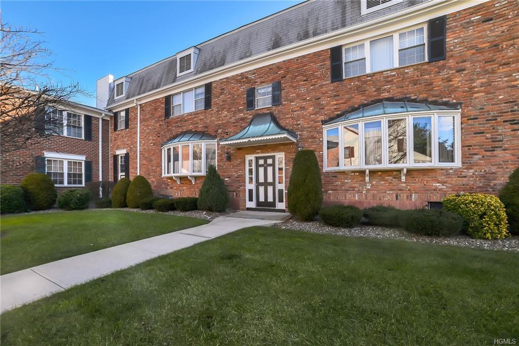 18 Milford Lane - Photo 1