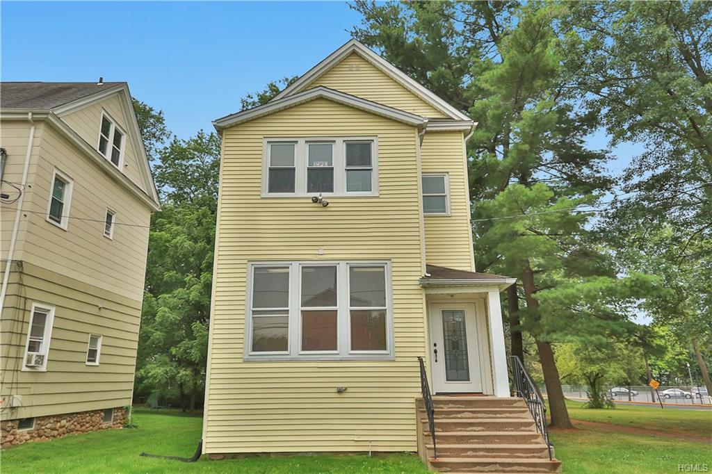 50 Franklin Avenue - Photo 1