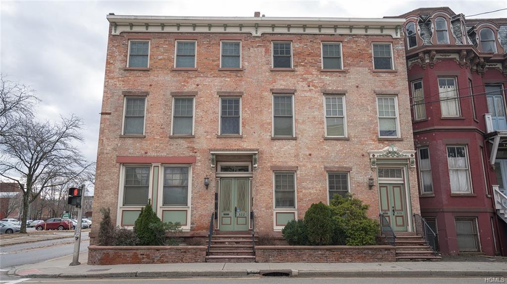 320 Mill Street - Photo 1