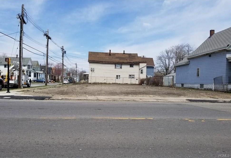 1342 Clinton Street - Photo 1