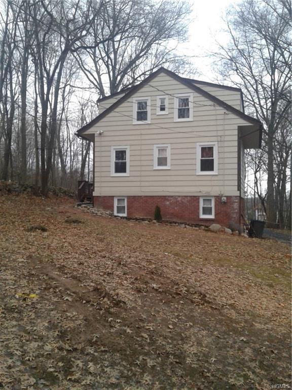 139 Pascack Road - Photo 1