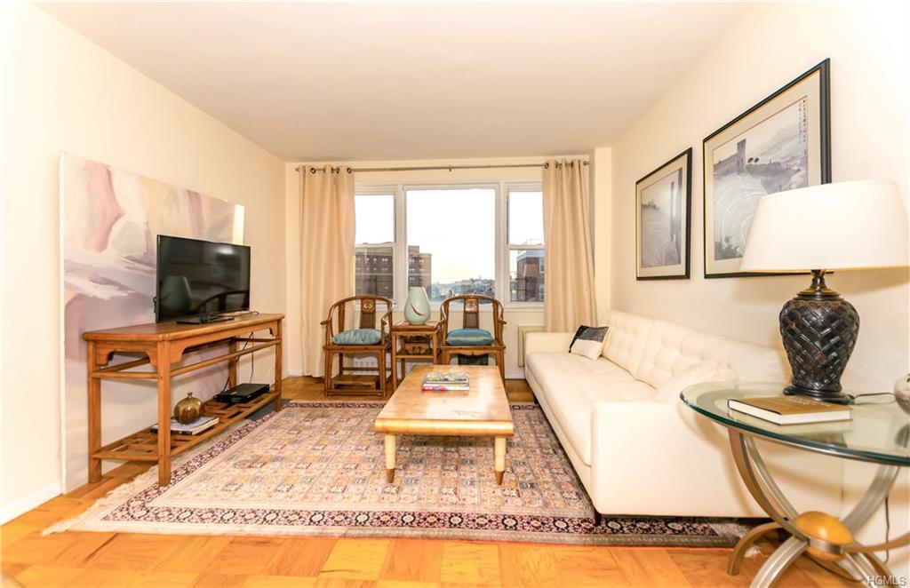 3755 Henry Hudson Parkway - Photo 1