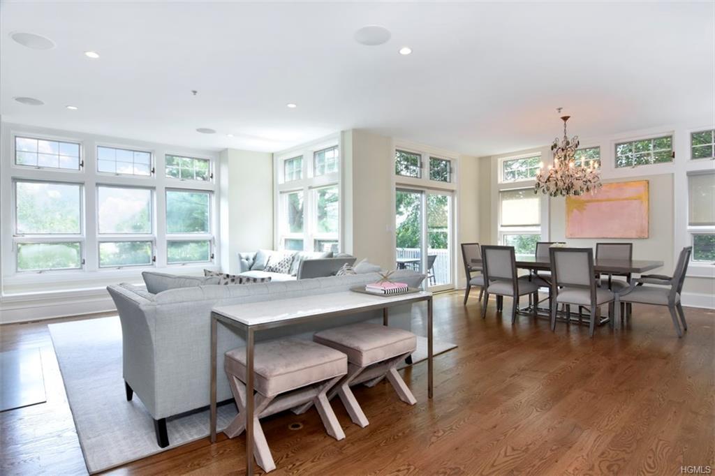 10 Old Jackson Avenue - Photo 1