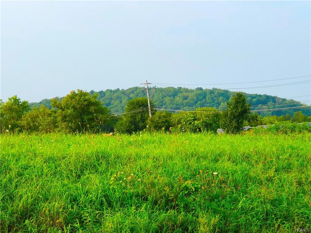 Cross Road - Photo 1