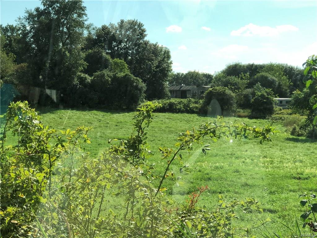 Cross Road - Photo 1