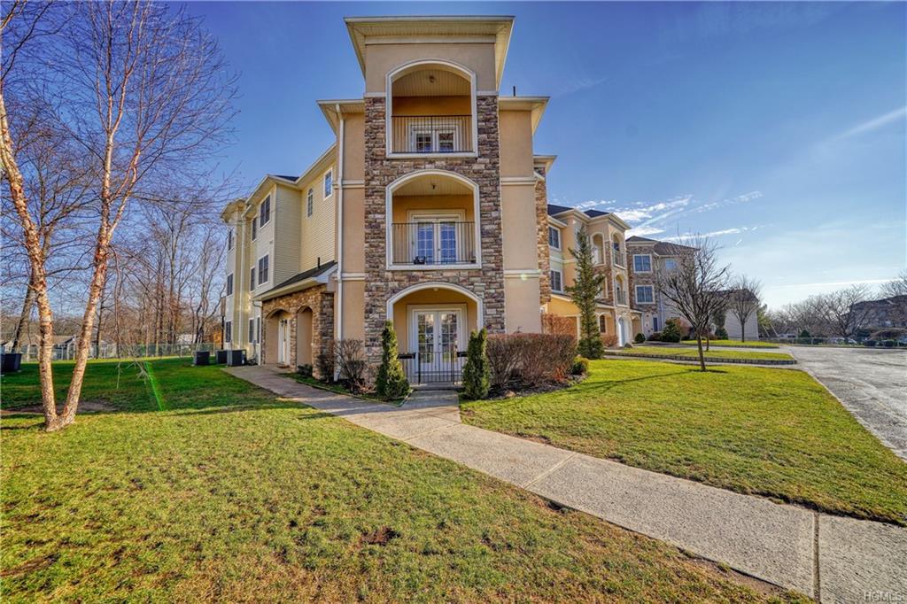 128 Bates Drive - Photo 1