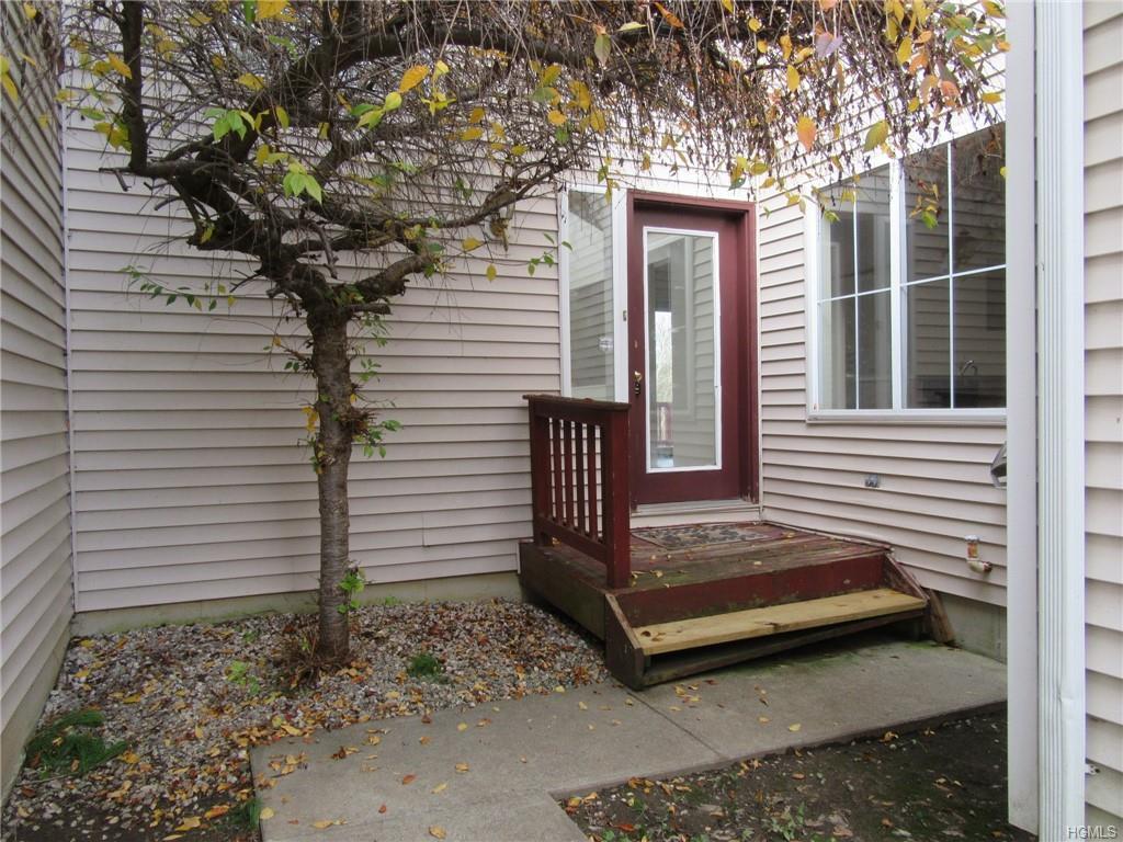 24 Skidmore Road - Photo 1