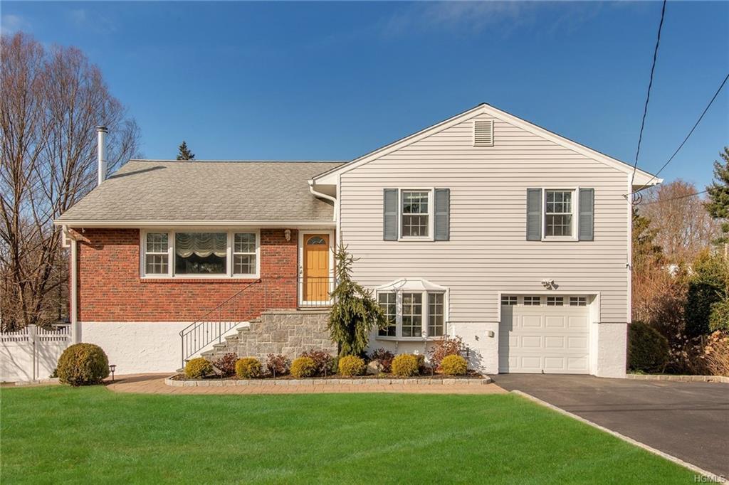 26 Wayside Drive - Photo 1