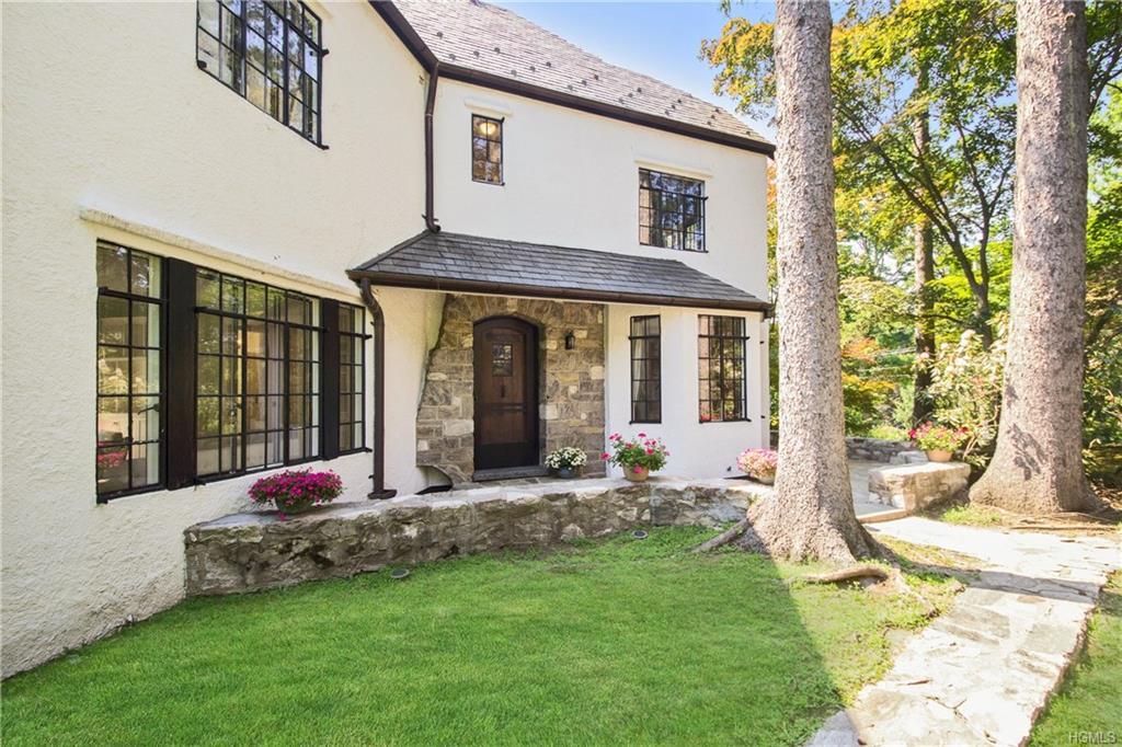 68 Popham Road - Photo 1