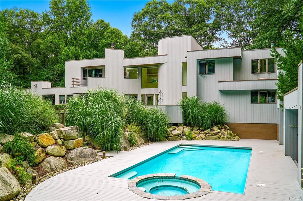 61 Lower Shad Road - Photo 1