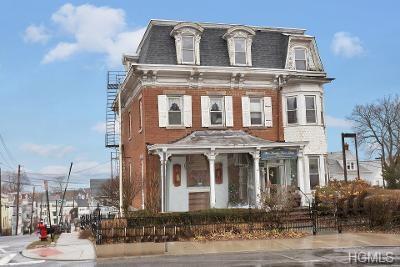 35 Broadway - Photo 1