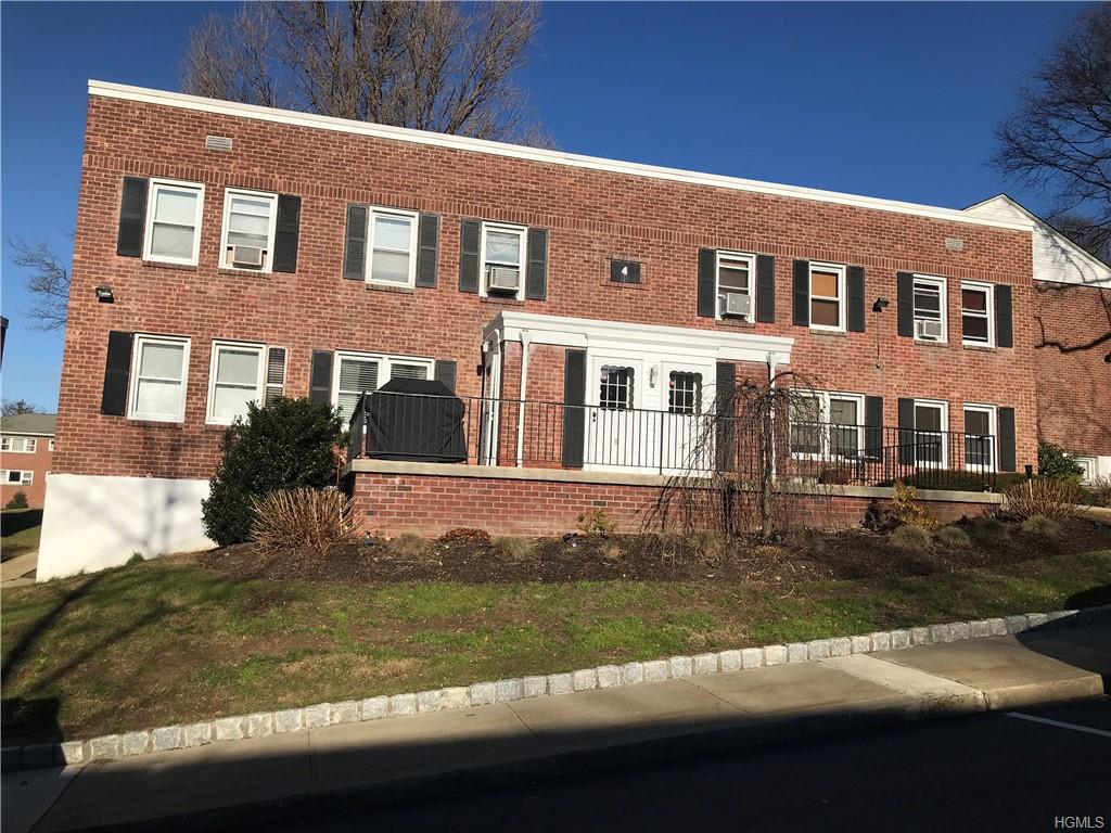 120 Broadway - Photo 1
