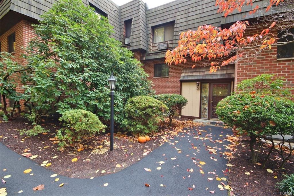 4 Briarcliff Drive - Photo 1