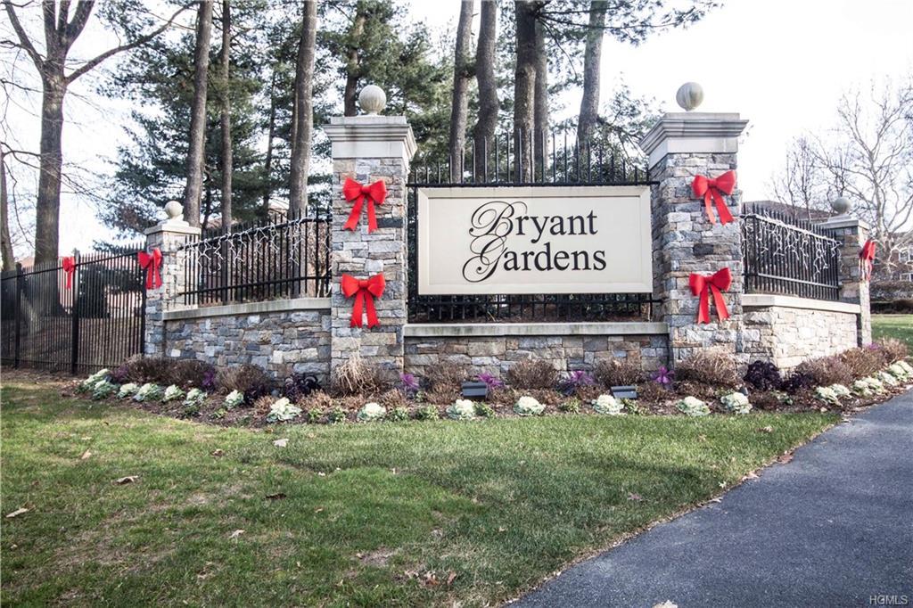 175 Bryant Avenue - Photo 1