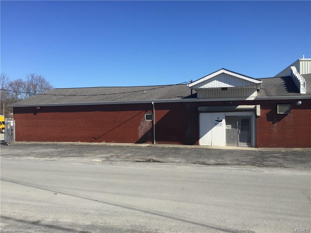2 Pierpont Avenue - Photo 1