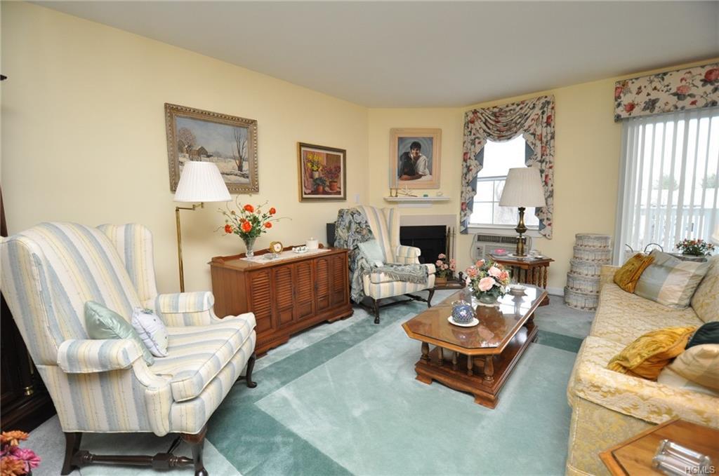 24 Lexington Hill - Photo 1