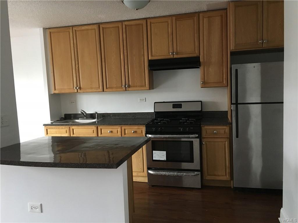 825 Boynton Avenue - Photo 1