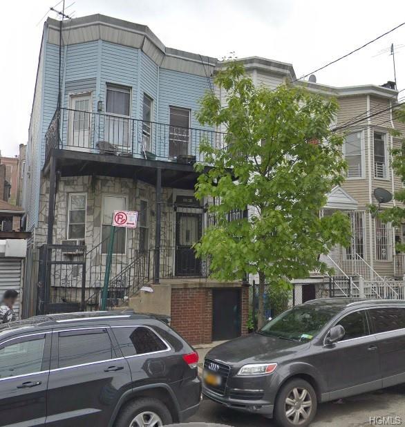 2244 Bassford Avenue - Photo 1