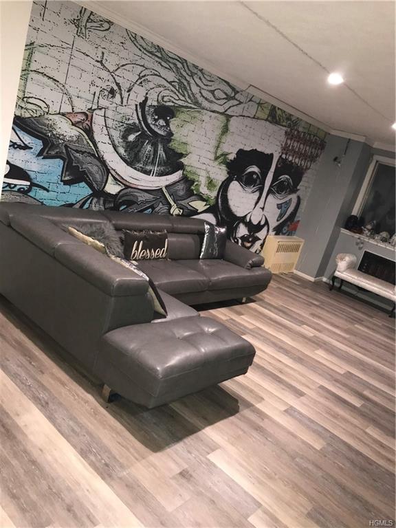 377 Broadway - Photo 1