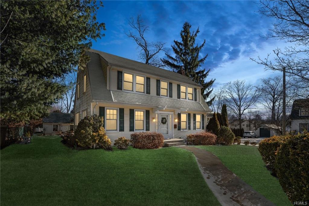 42 Howard Avenue - Photo 1