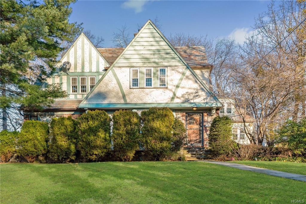 85 Rose Hill Avenue - Photo 1