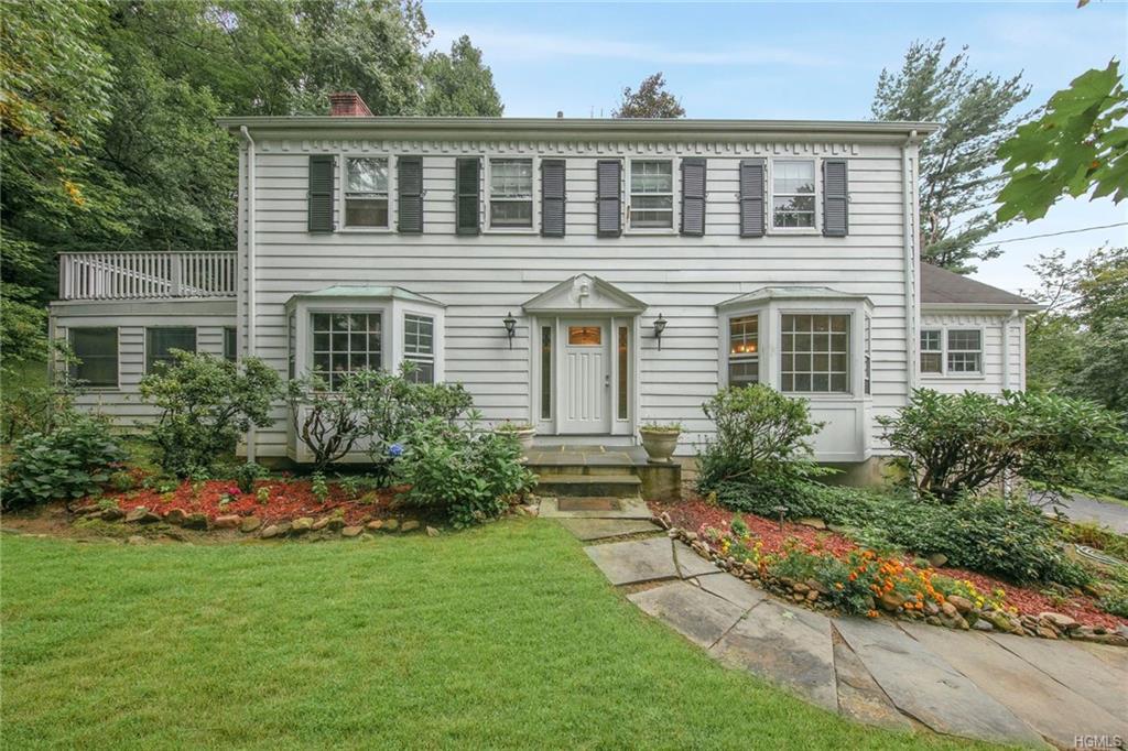 28 Cowdin Circle - Photo 1