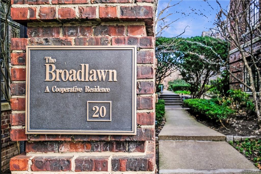 20 Broadway - Photo 1