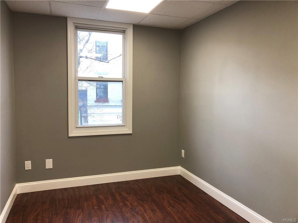 80 Main Street - Photo 1