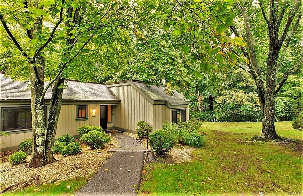 155 Heritage Hills - Photo 1