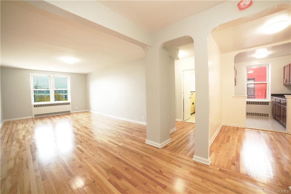 500 Kappock St - Photo 1