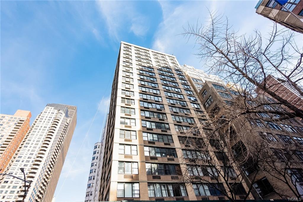 301 45th Street - Photo 1