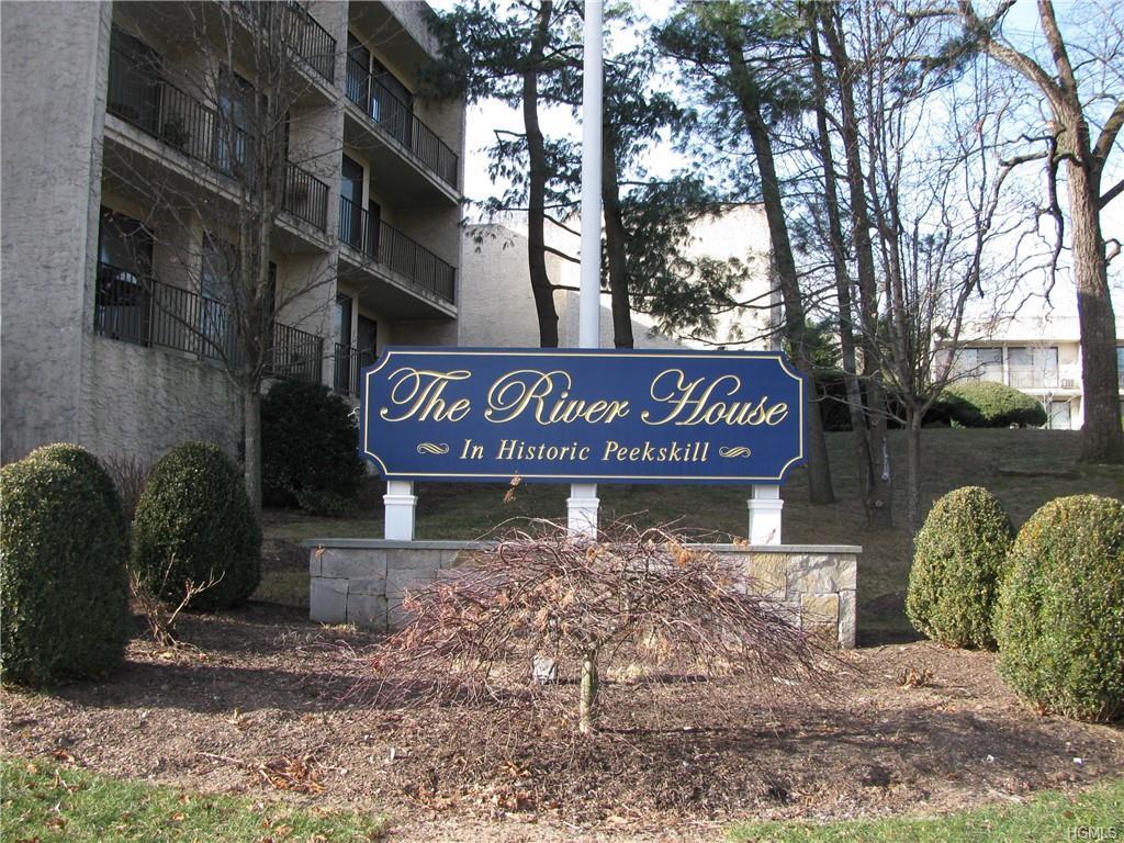 150 Overlook Avenue - Photo 1
