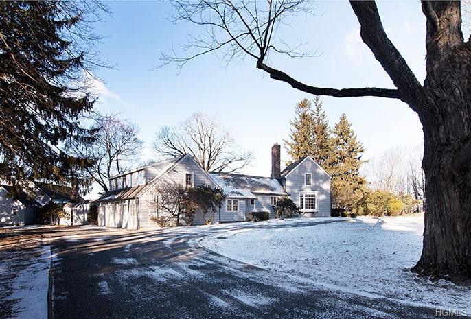 591 Breezy Hill Road - Photo 1