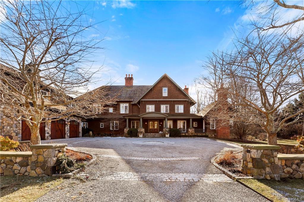107 Deepwood Road - Photo 1