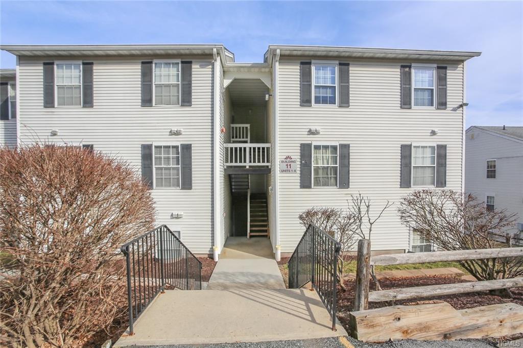 11 Lexington Hill - Photo 1