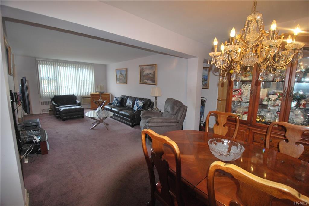 4 Sadore Lane - Photo 1