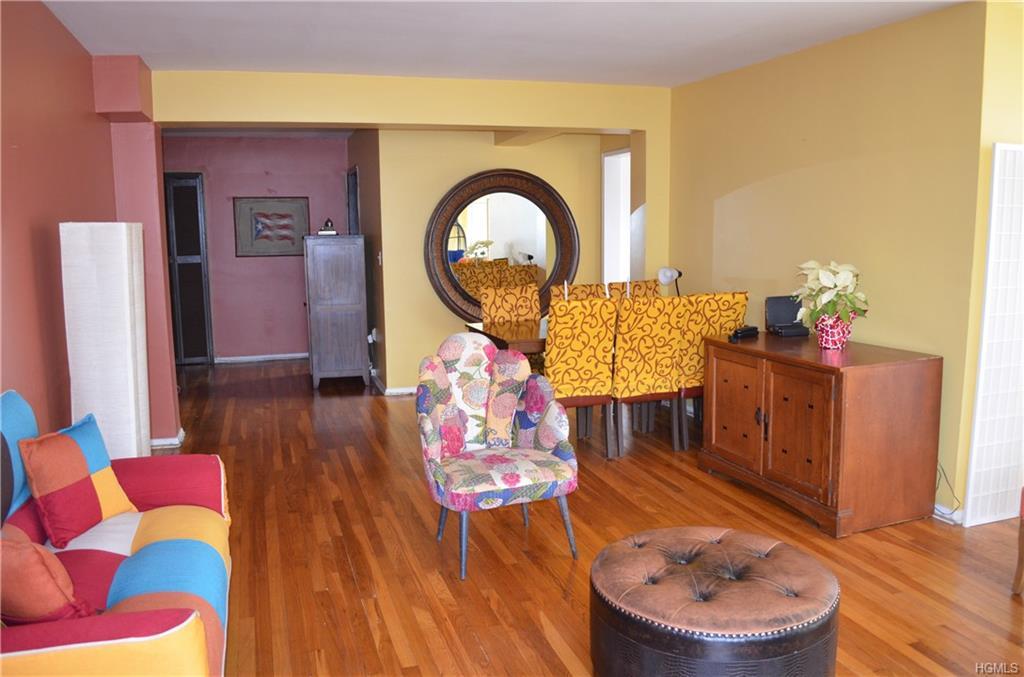 40 Cole Avenue - Photo 1
