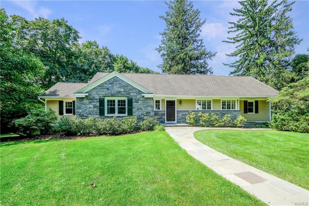 6 Spruce Drive - Photo 1